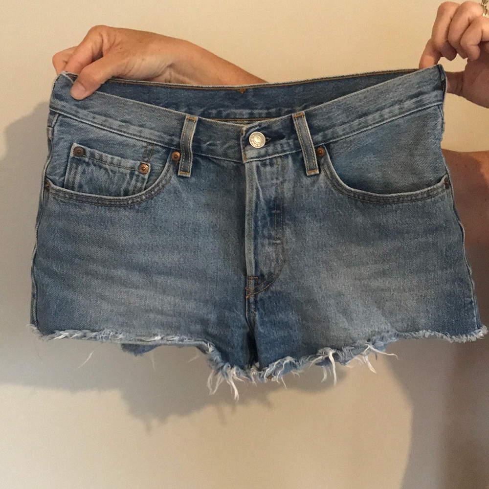 Levi’s 501 jean shorts